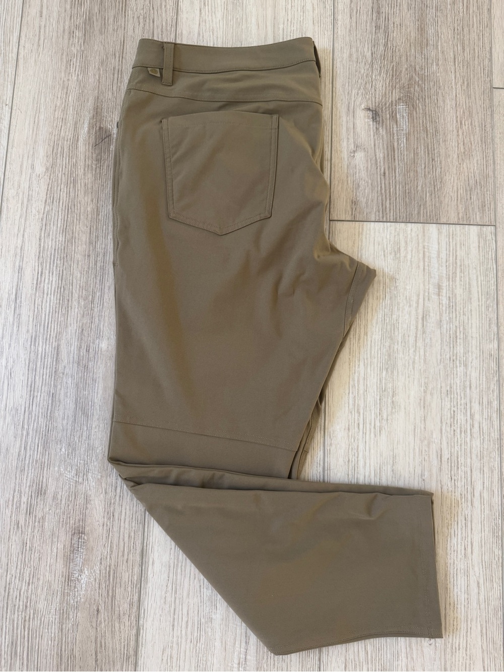 lululemon athletica Men's ABC slim Pants